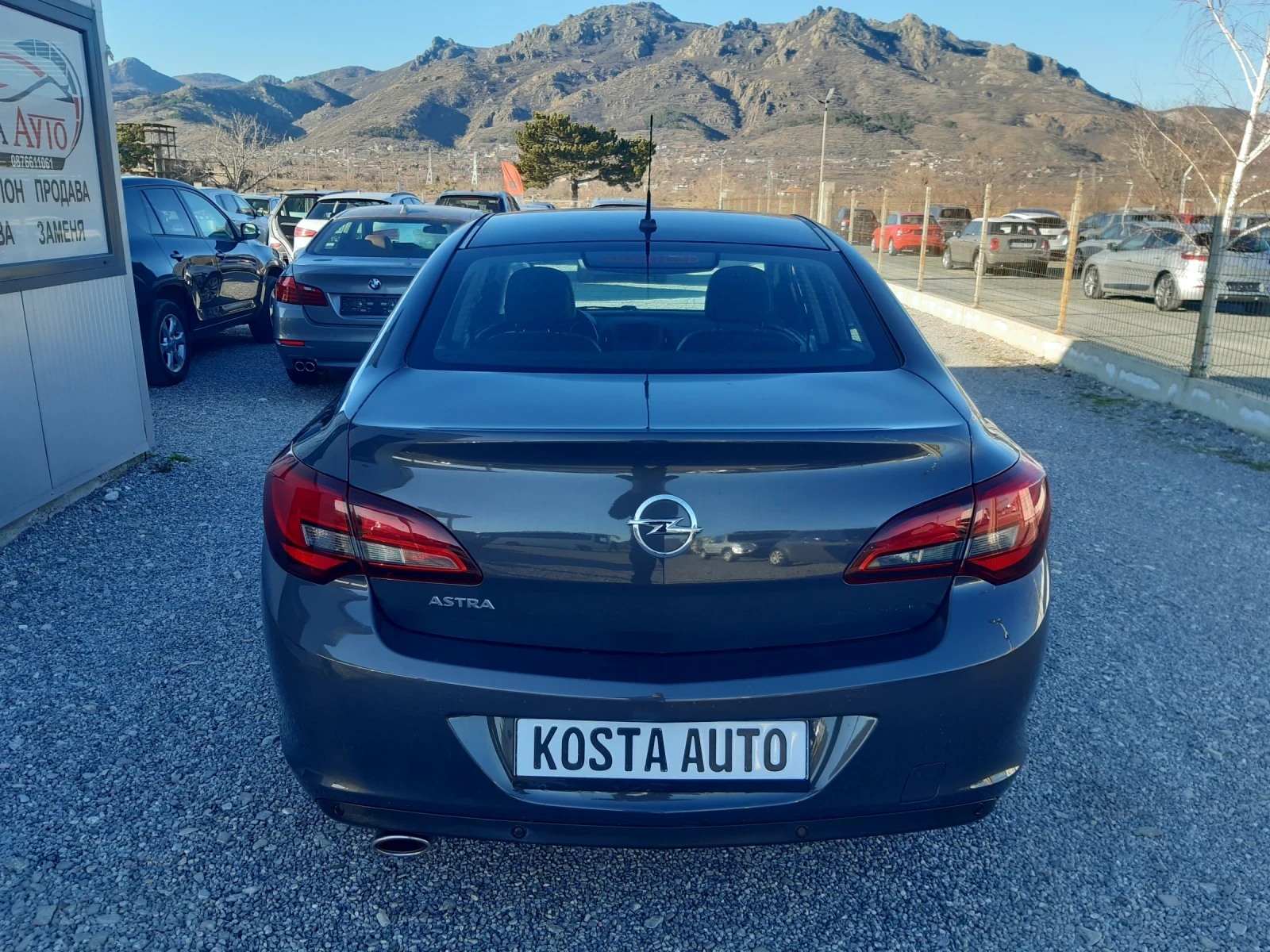 Opel Astra СЕДАН-КАТО НОВА - изображение 5