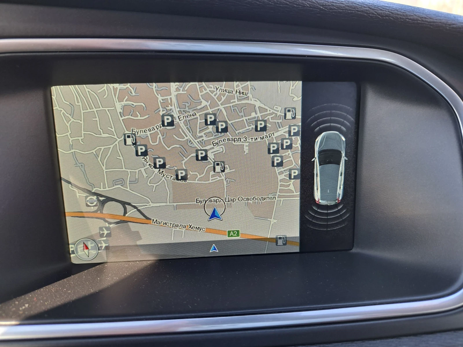 Volvo V40 D4 avtomat , снимка 11 - Автомобили и джипове - 53771911