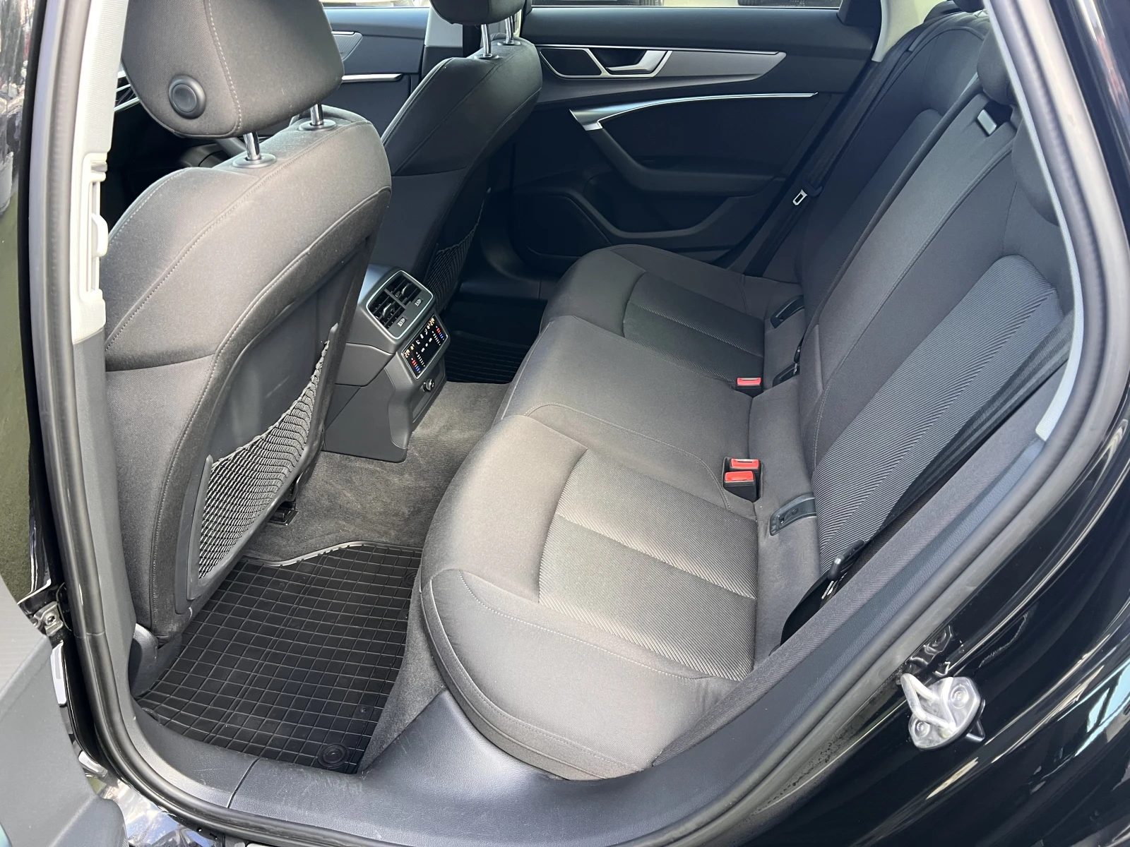 Audi A6 LIMOUSINE/50TDI/286K.C/8AT, снимка 10 - Автомобили и джипове - 53805141