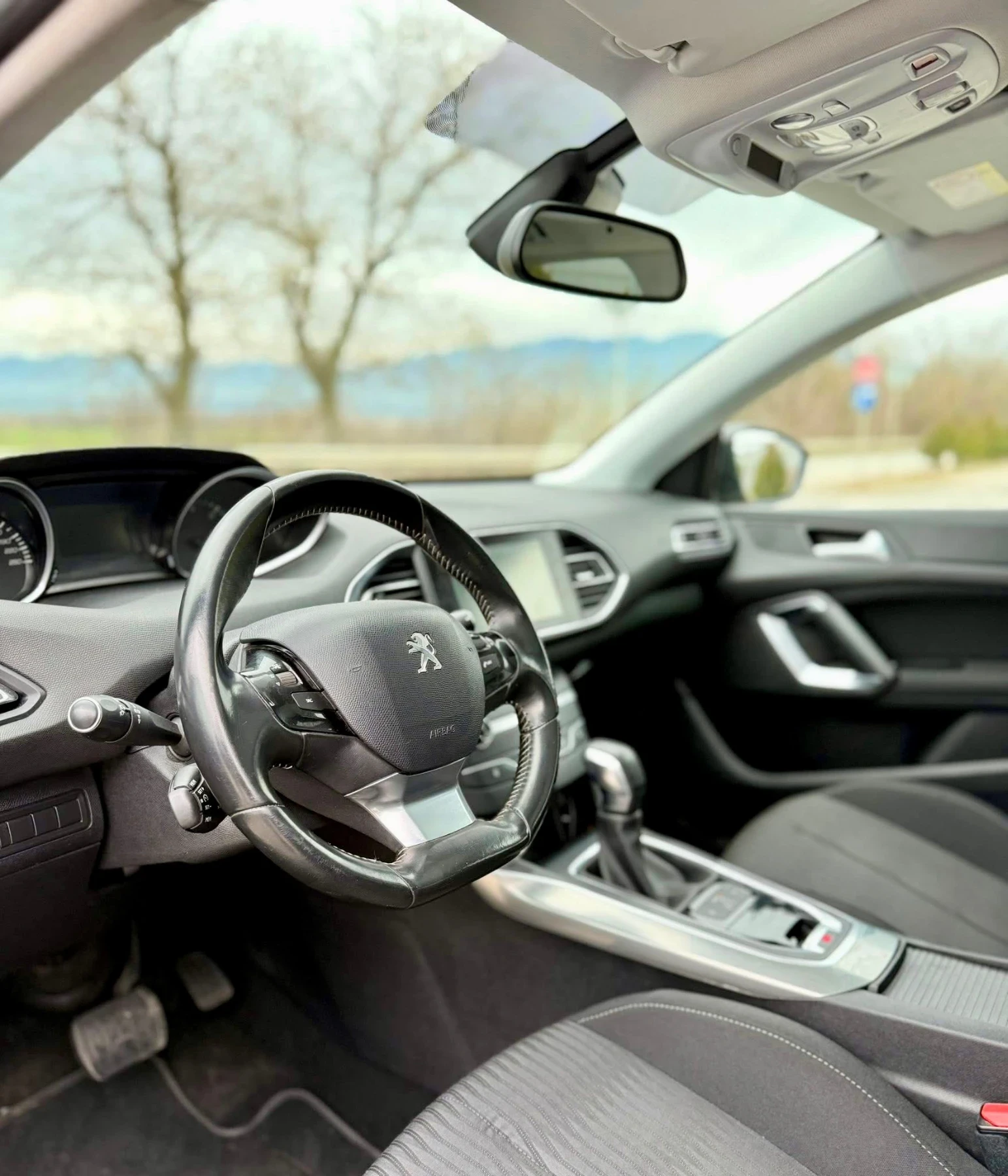 Peugeot 308 2.0HDI/ 150кс./ EURO5/ ПЕРФЕТНО, снимка 7 - Автомобили и джипове - 53829958