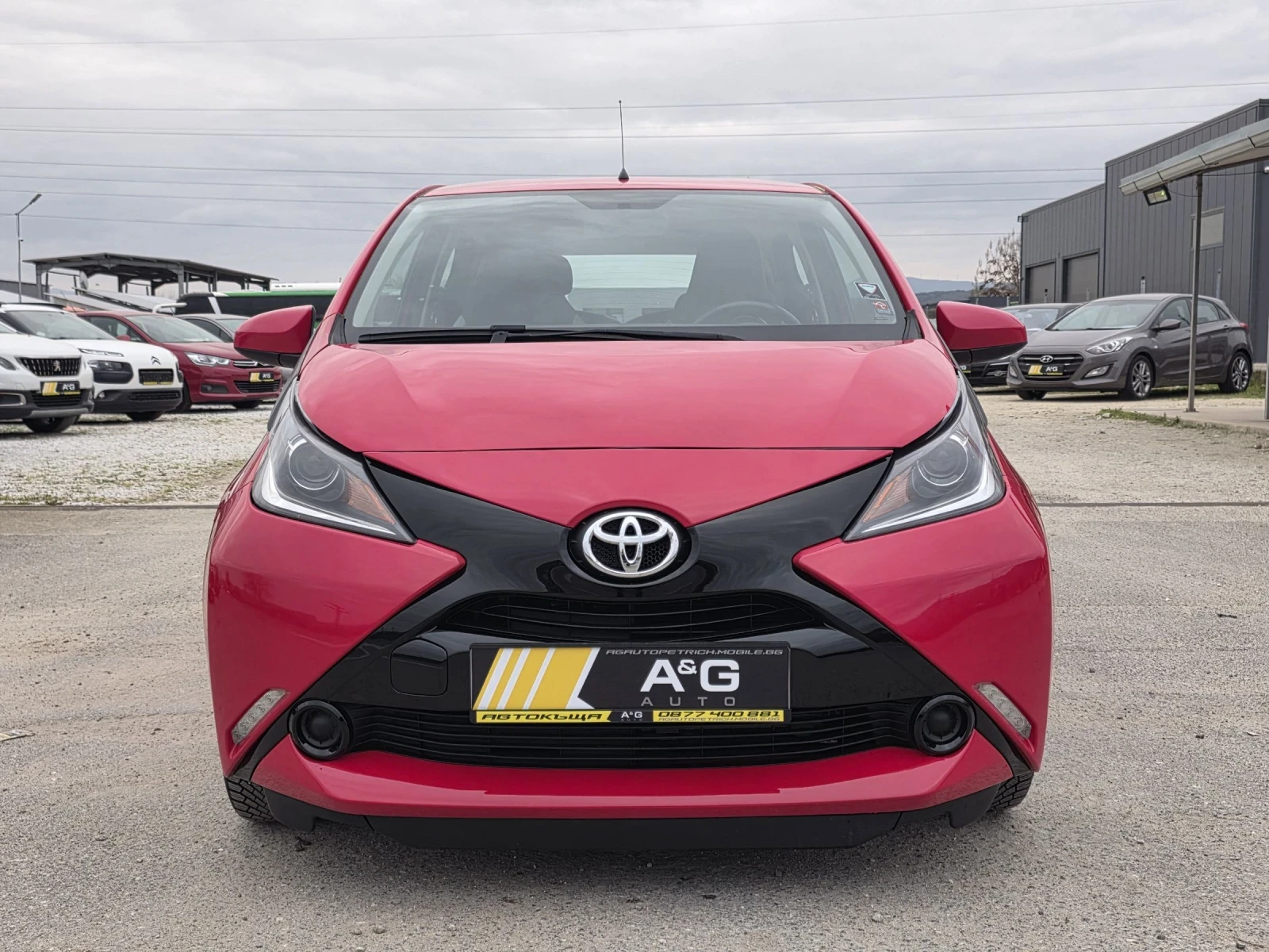 Toyota Aygo EURO6/СЕРВИЗНА КНИЖКА/КАМЕРА, снимка 2 - Автомобили и джипове - 53908662