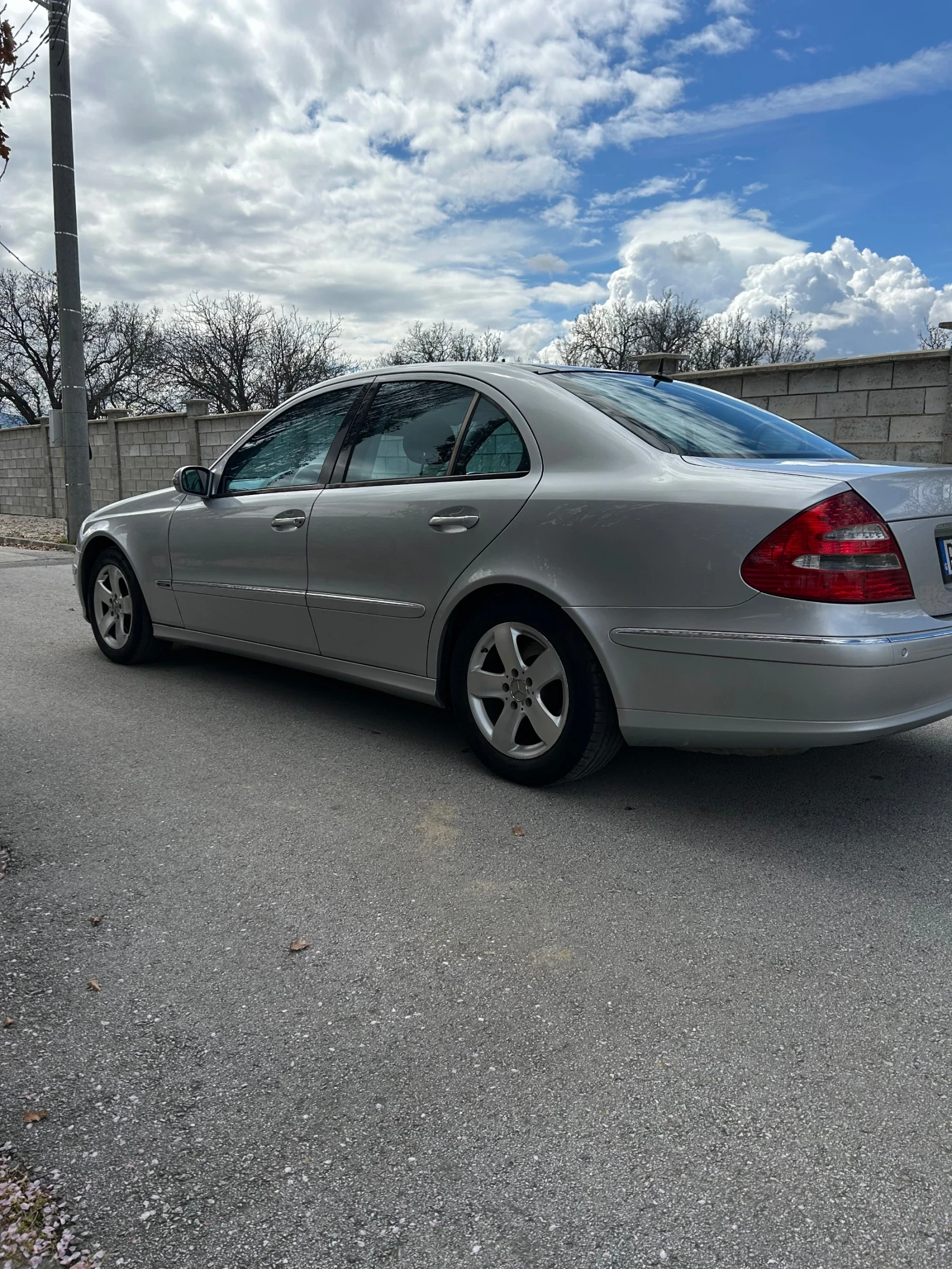 Mercedes-Benz E 320 | Mobile.bg � ����������� 4