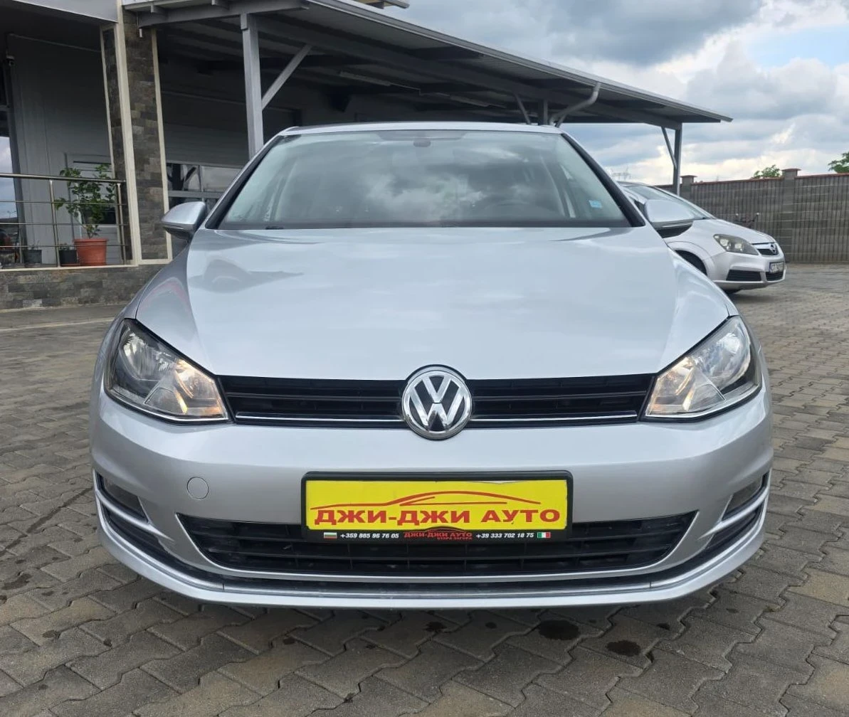 VW Golf 1.6D, снимка 2 - Автомобили и джипове - 54751239