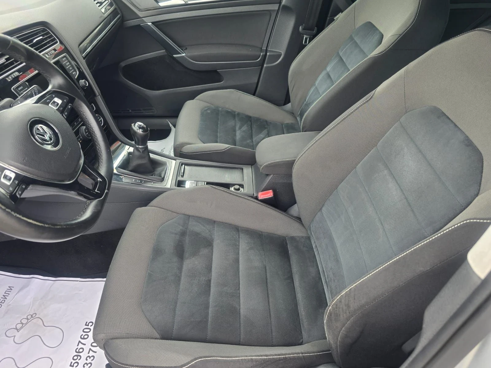 VW Golf 1.6D, снимка 9 - Автомобили и джипове - 54751239