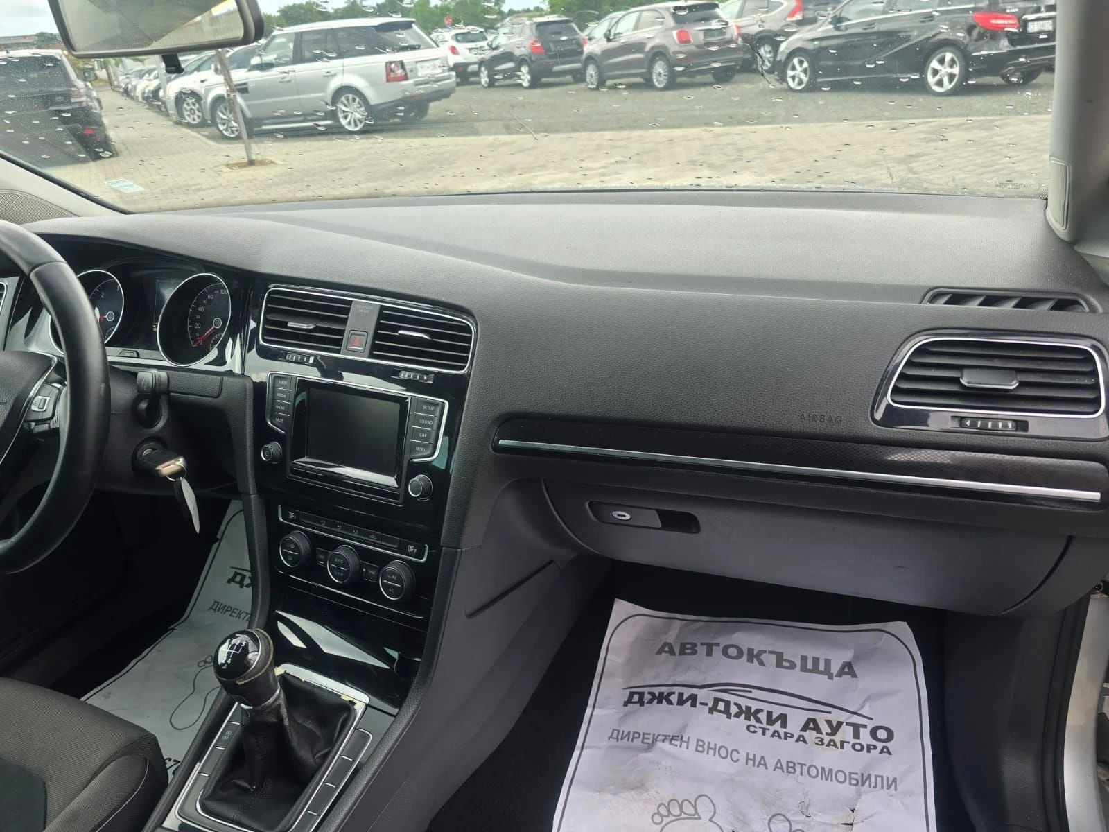 VW Golf 1.6D, снимка 11 - Автомобили и джипове - 54751239