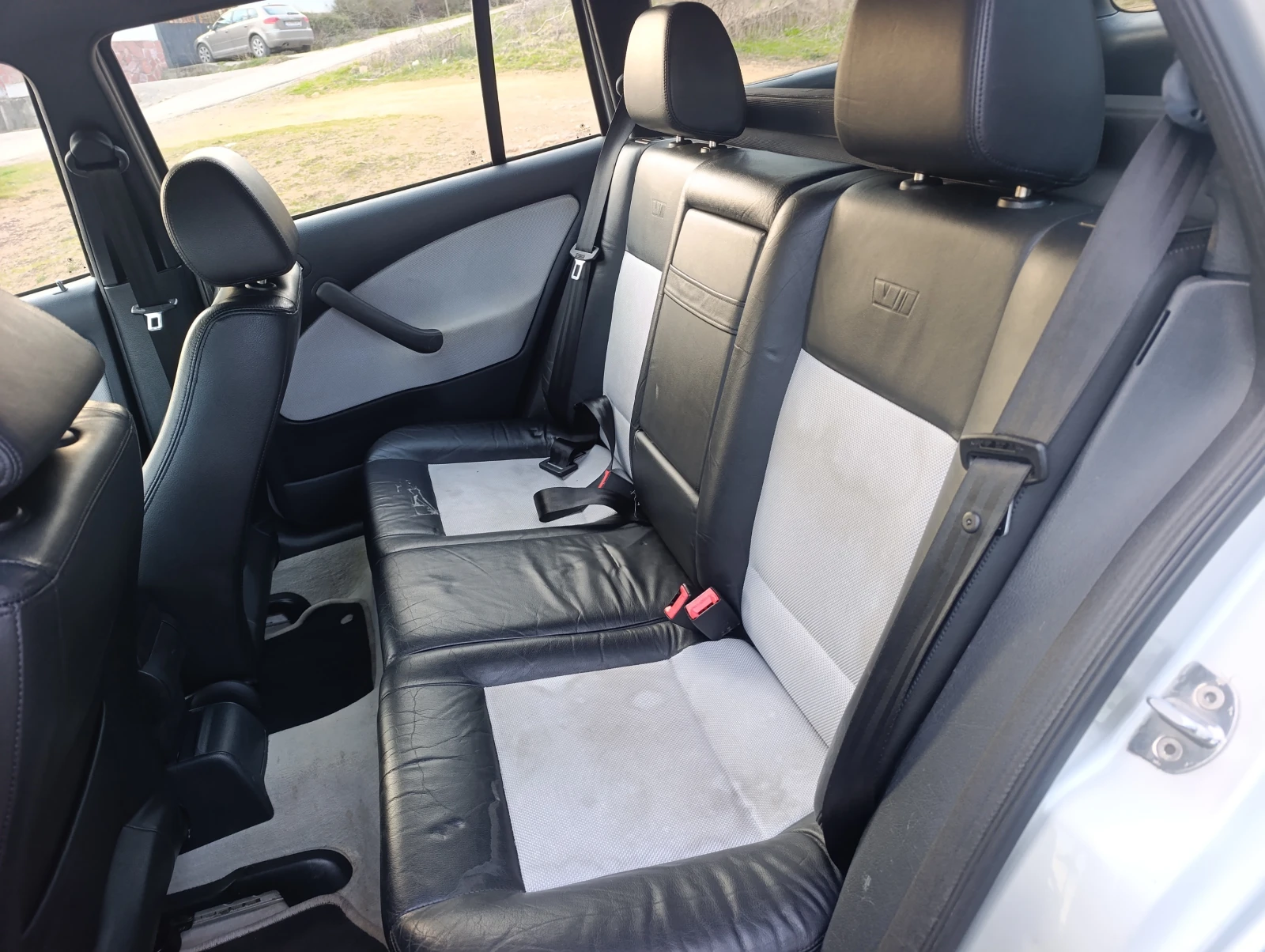 Skoda Octavia 1.8т VRS 180k, снимка 8 - Автомобили и джипове - 54936590