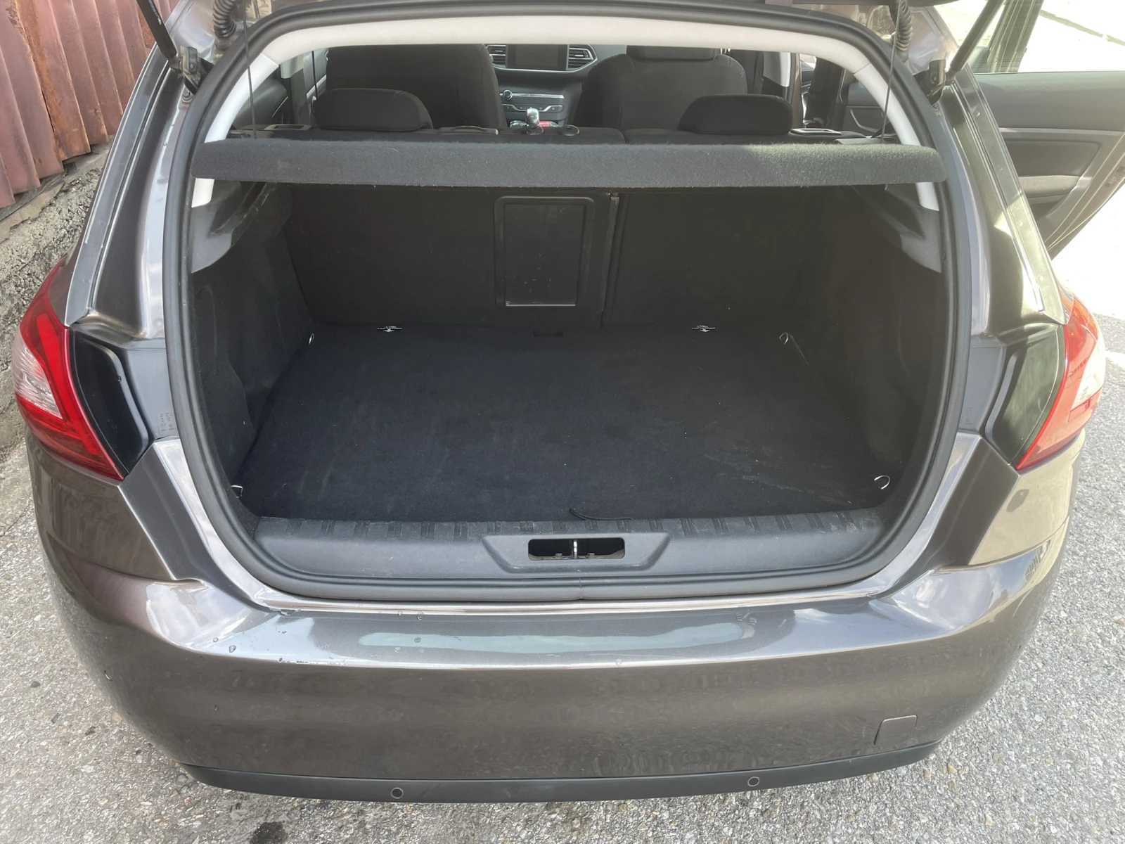 Peugeot 308 Allure, снимка 12 - Автомобили и джипове - 55436816