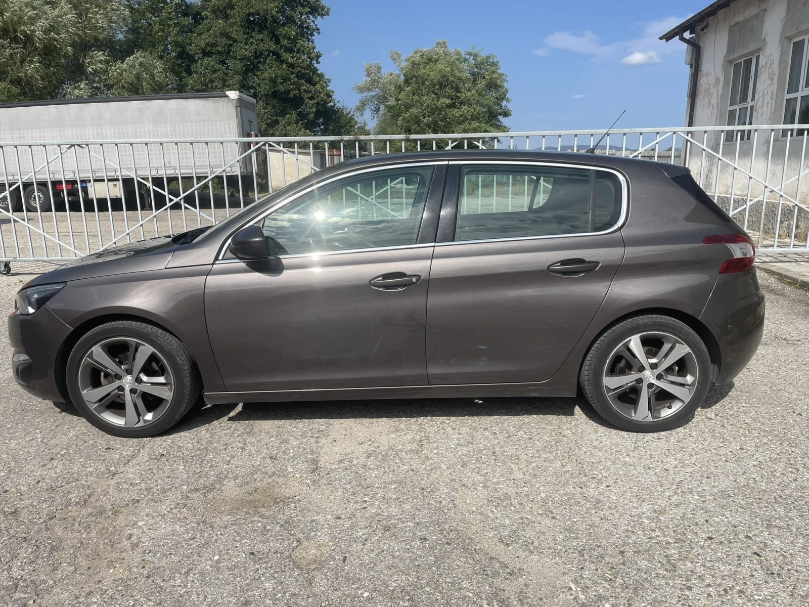 Peugeot 308 Allure, снимка 6 - Автомобили и джипове - 55436816