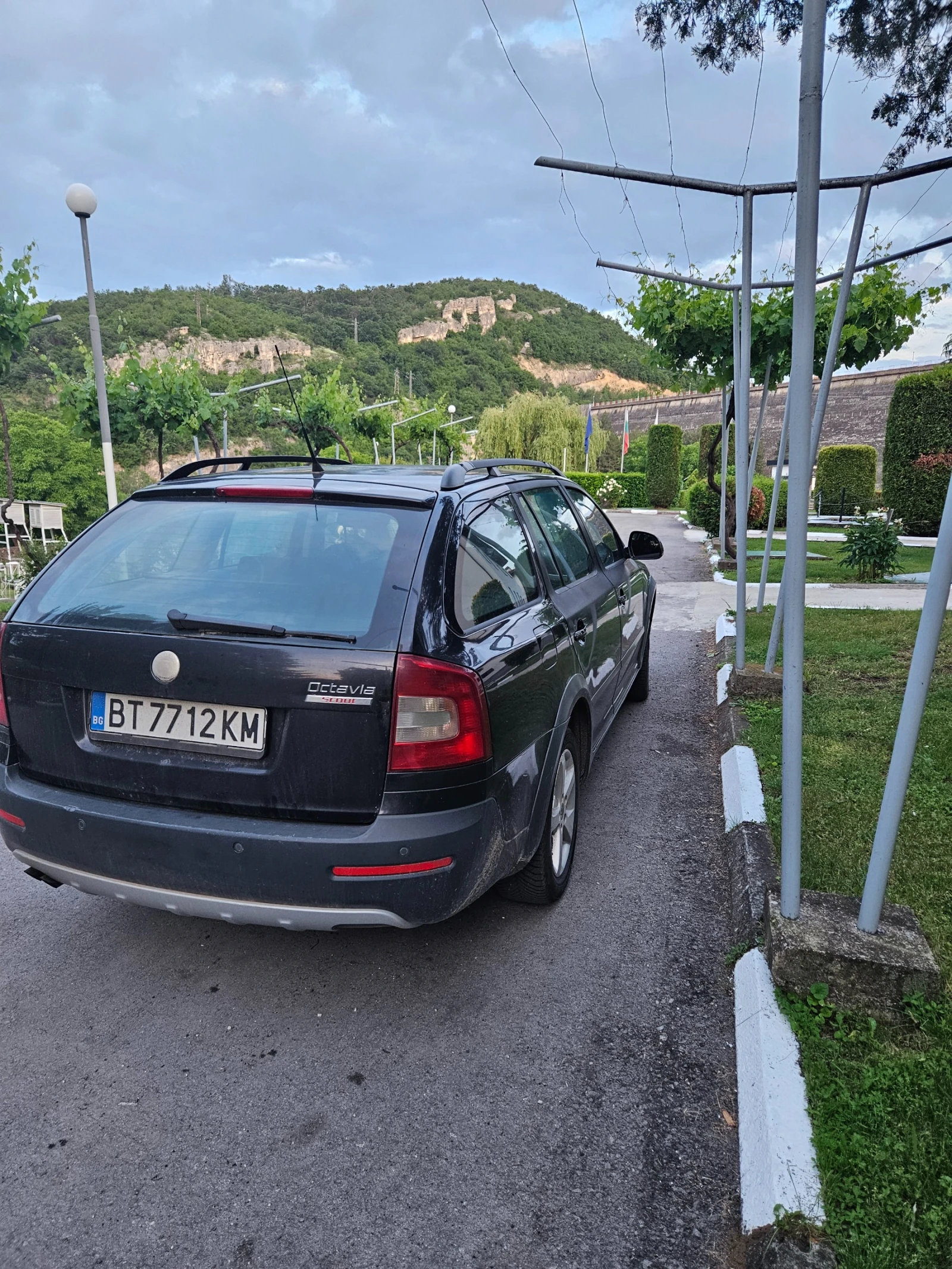 Skoda Octavia СКАУТ, снимка 3 - Автомобили и джипове - 55491624