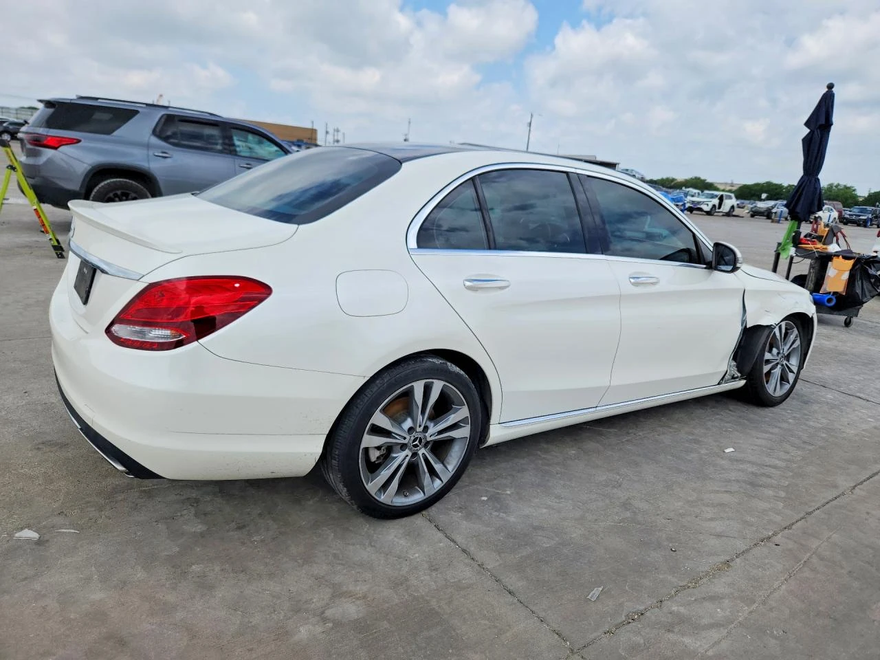 Mercedes-Benz C 300 2.0l, снимка 3 - Автомобили и джипове - 55877856