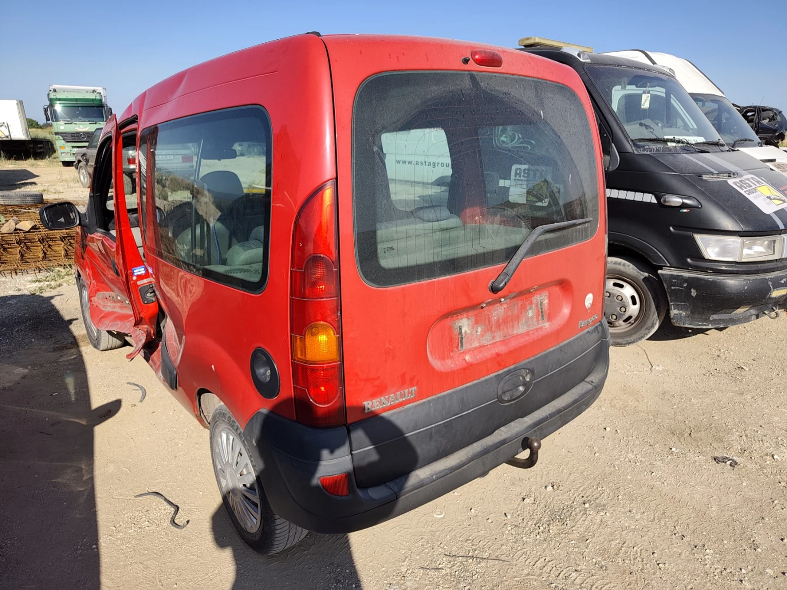 Renault Kangoo 1.5DCI, снимка 4 - Автомобили и джипове - 55882207