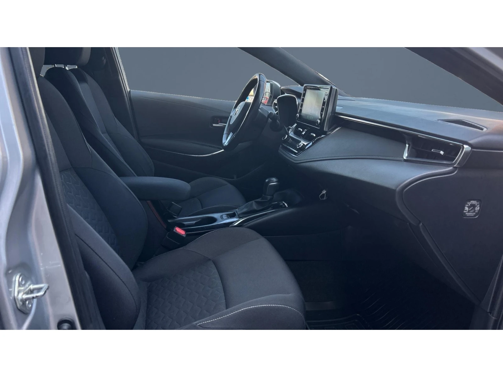 Toyota Corolla 1. 8 HSD Comfort+ , ������� ������ �� 199   | Mobile.bg � ����������� 11