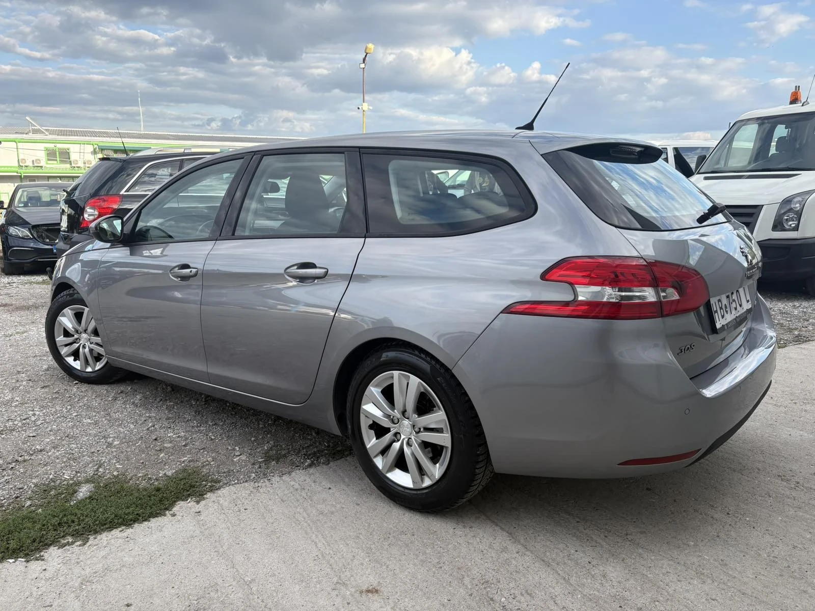 Peugeot 308 1, 6 hdi, снимка 2 - Автомобили и джипове - 56317250