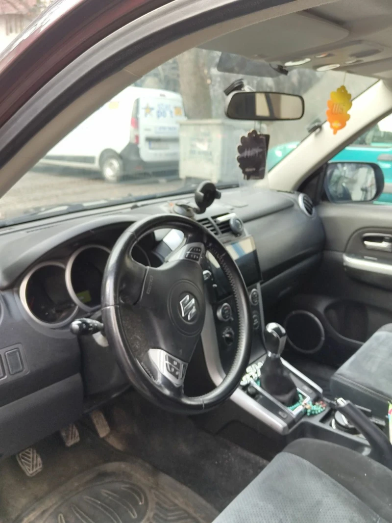 Suzuki Grand vitara, снимка 3 - Автомобили и джипове - 49121328