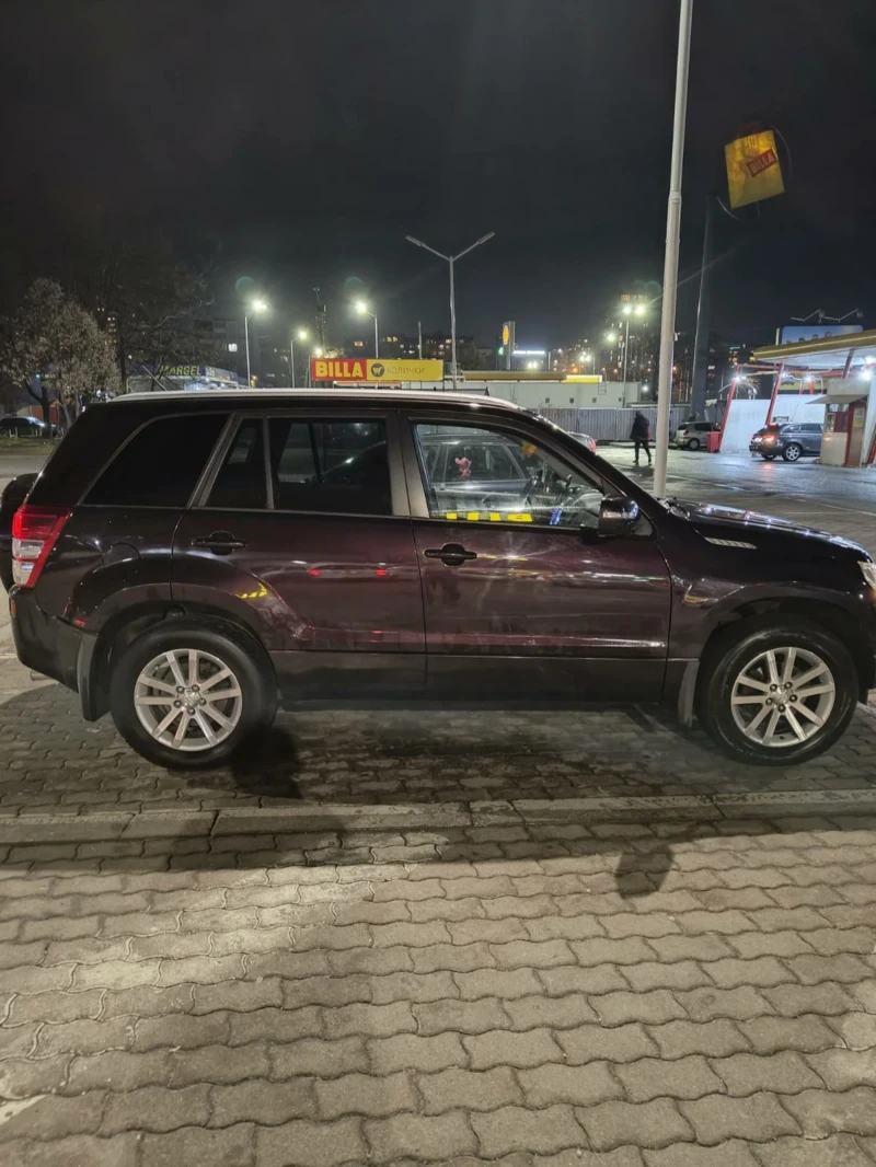 Suzuki Grand vitara, снимка 8 - Автомобили и джипове - 49121328