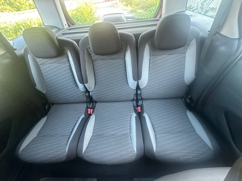 Peugeot Partner 1.6HDI* REALNI KM* UNIKAT* , снимка 11 - Автомобили и джипове - 50565541