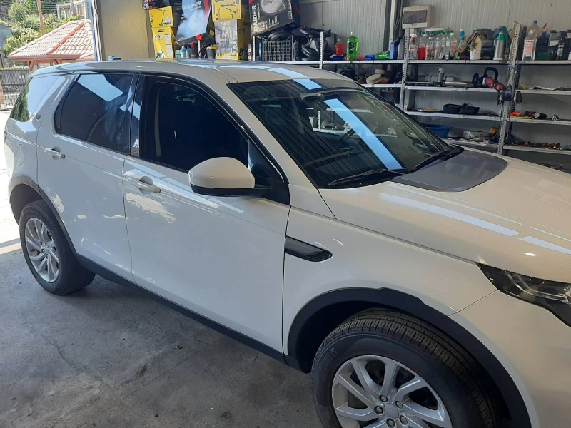Land Rover Discovery Sport 2.2 2.0 d, снимка 2 - Автомобили и джипове - 51354479
