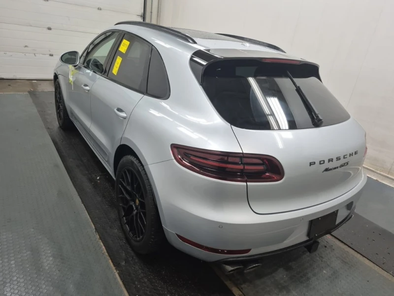 Porsche Macan * GTS * CARFAX * БЕЗ ПЪРВОНАЧАЛНА ВНОСКА, снимка 4 - Автомобили и джипове - 52807034