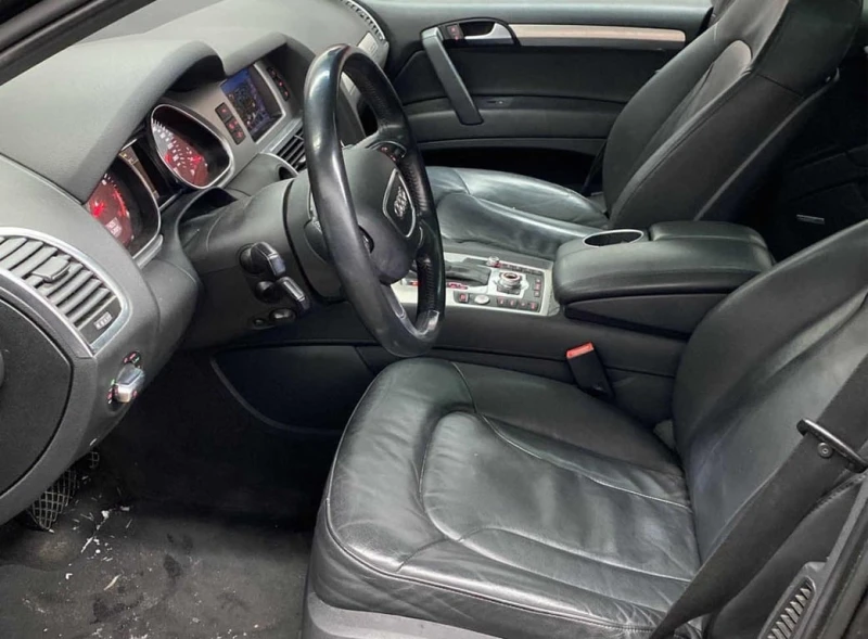 Audi Q7 2015 QUATTRO * БЕЗ ПЪРВОНАЧАЛ, снимка 7 - Автомобили и джипове - 52855635