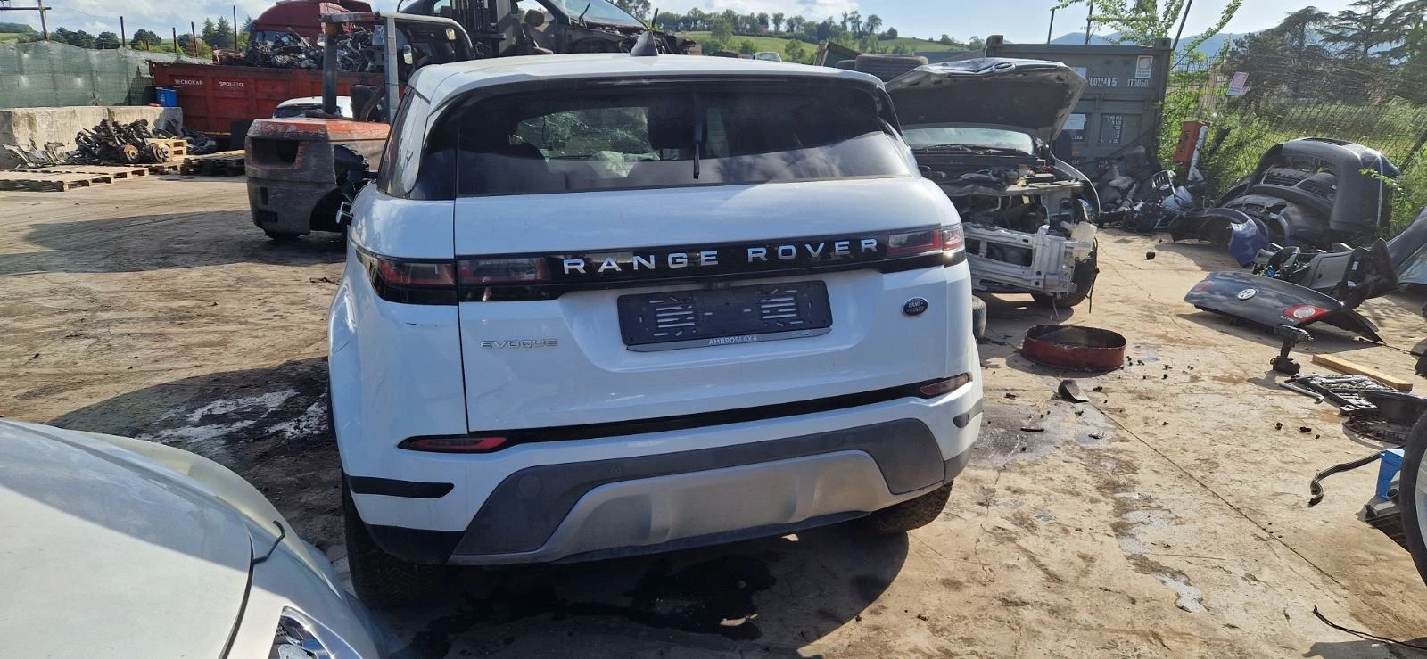 Land Rover Range Rover Evoque hibrid - изображение 2