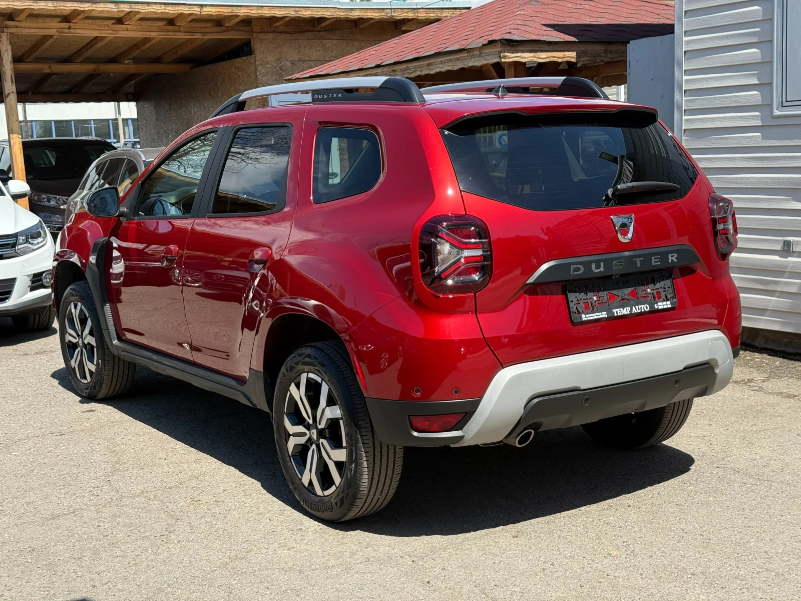 Dacia Duster 1.0LPG(ФАБРИЧНА ГАЗ)-ПЪЛНА СЕРВ.ИСТОРИЯ В ГАРАНЦИЯ - изображение 6