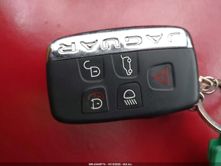 Jaguar F-PACE SVR P550 AWD* ��������* �������� �����* ������ 360 | Mobile.bg � ����������� 14