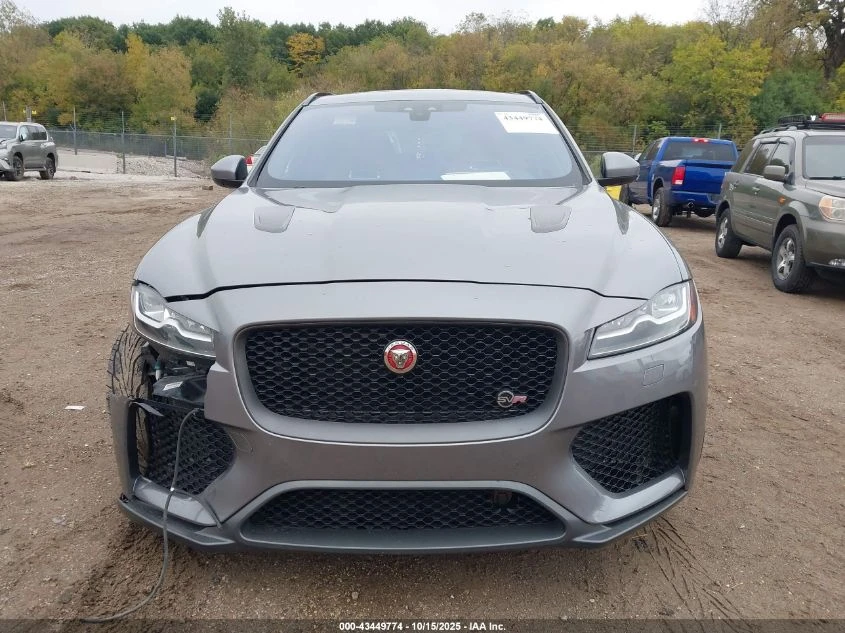 Jaguar F-PACE SVR P550 AWD* ��������* �������� �����* ������ 360 | Mobile.bg � ����������� 2