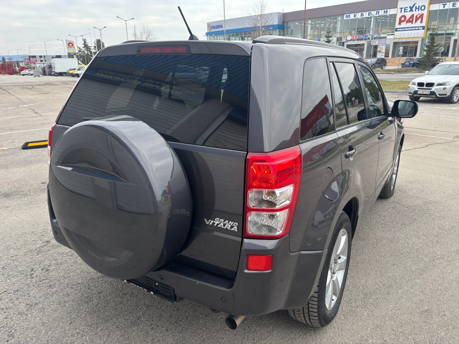 Suzuki Grand vitara 3.2 V6 АВТОМАТИК КОЖА НАВИ - изображение 4