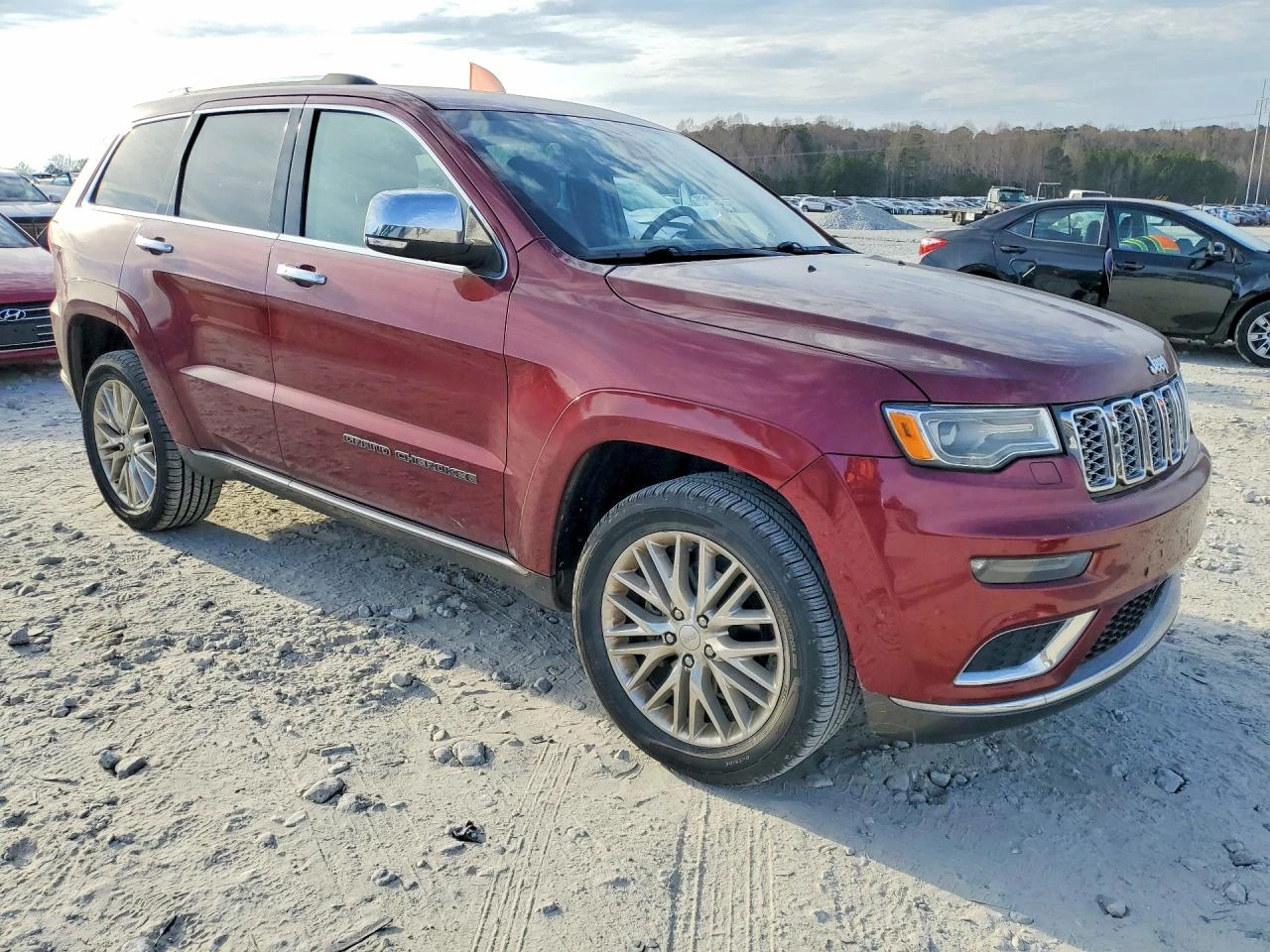 Jeep Grand cherokee Summit AWD* Harman/Kardon* подгрев* обдухване* KEY, снимка 2 - Автомобили и джипове - 53806232