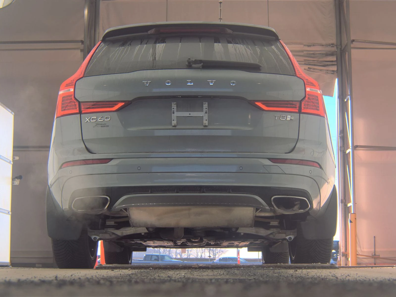 Volvo XC60 T8* HYBRID* R* DESIGN* HARMON* KARDON* ПАНОРАМА* , снимка 6 - Автомобили и джипове - 53802333