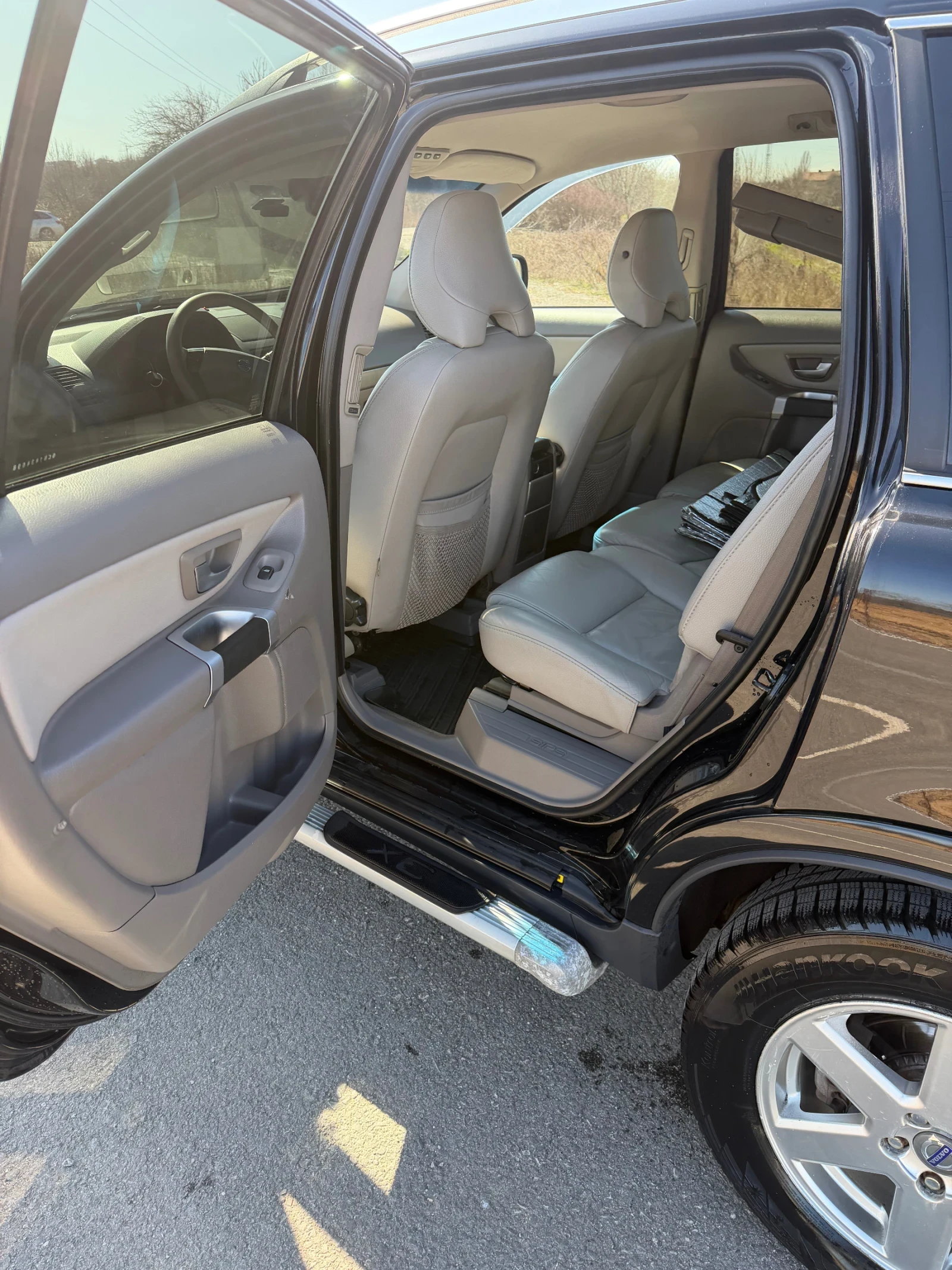 Volvo Xc90 2.4 D5, снимка 9 - Автомобили и джипове - 54134985