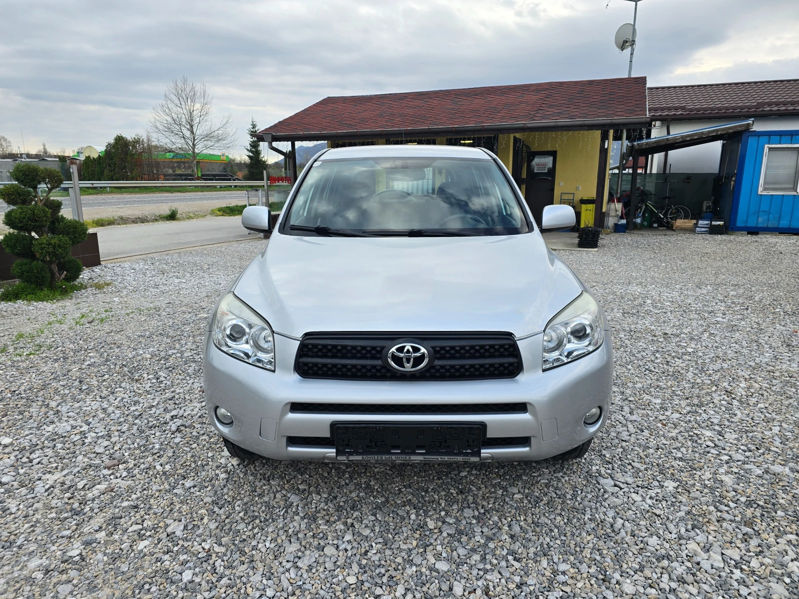 Toyota Rav4 2, 2 D-4D НОВ ВНОС !! РЕАЛНИ КИЛОМЕТРИ !!, снимка 8 - Автомобили и джипове - 54171158