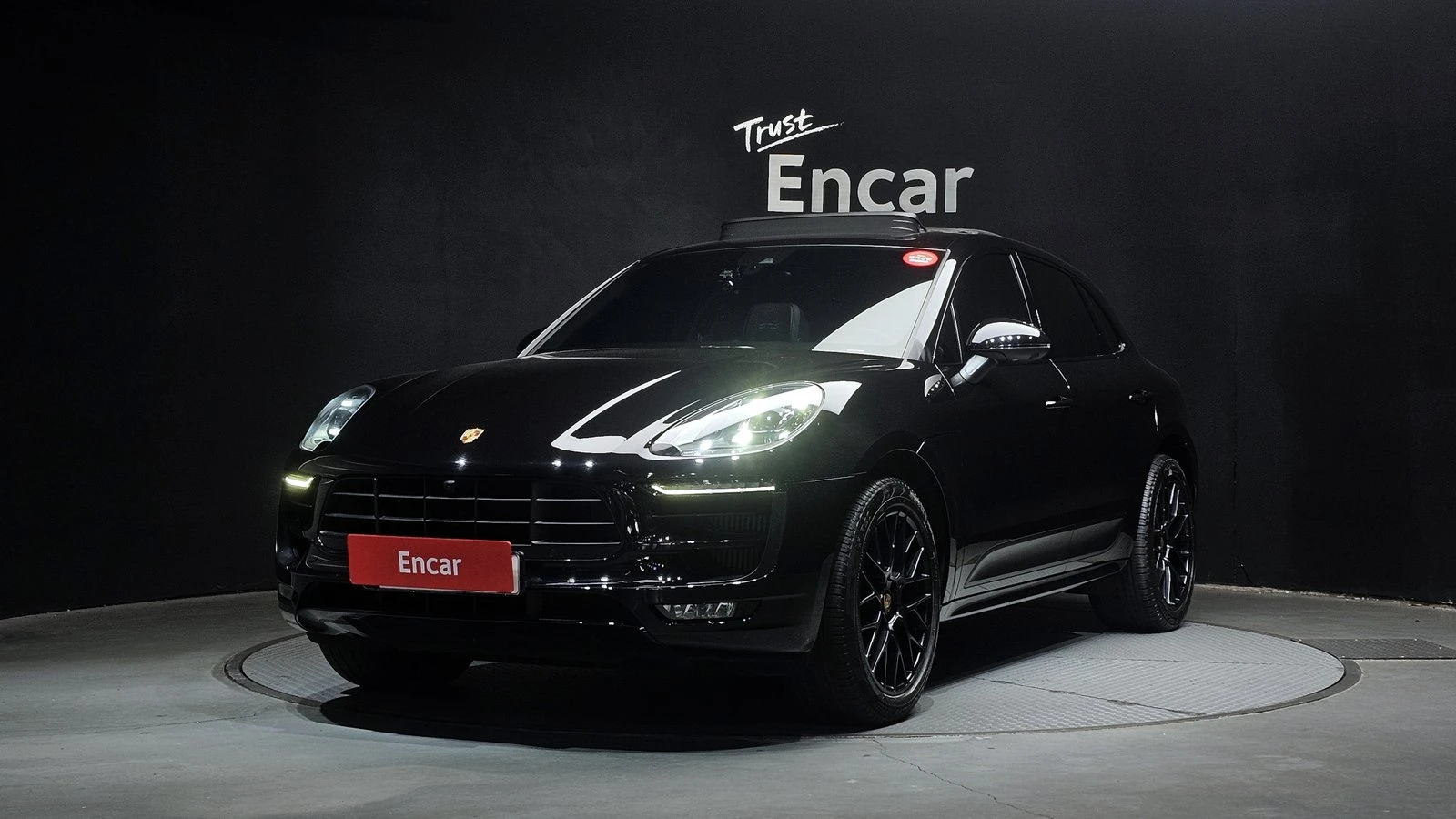 Porsche Macan GTS* ЛЮК* BOSE* 360* ПОДГРЕВ ВОЛАН* КРАЙНА ЦЕНА