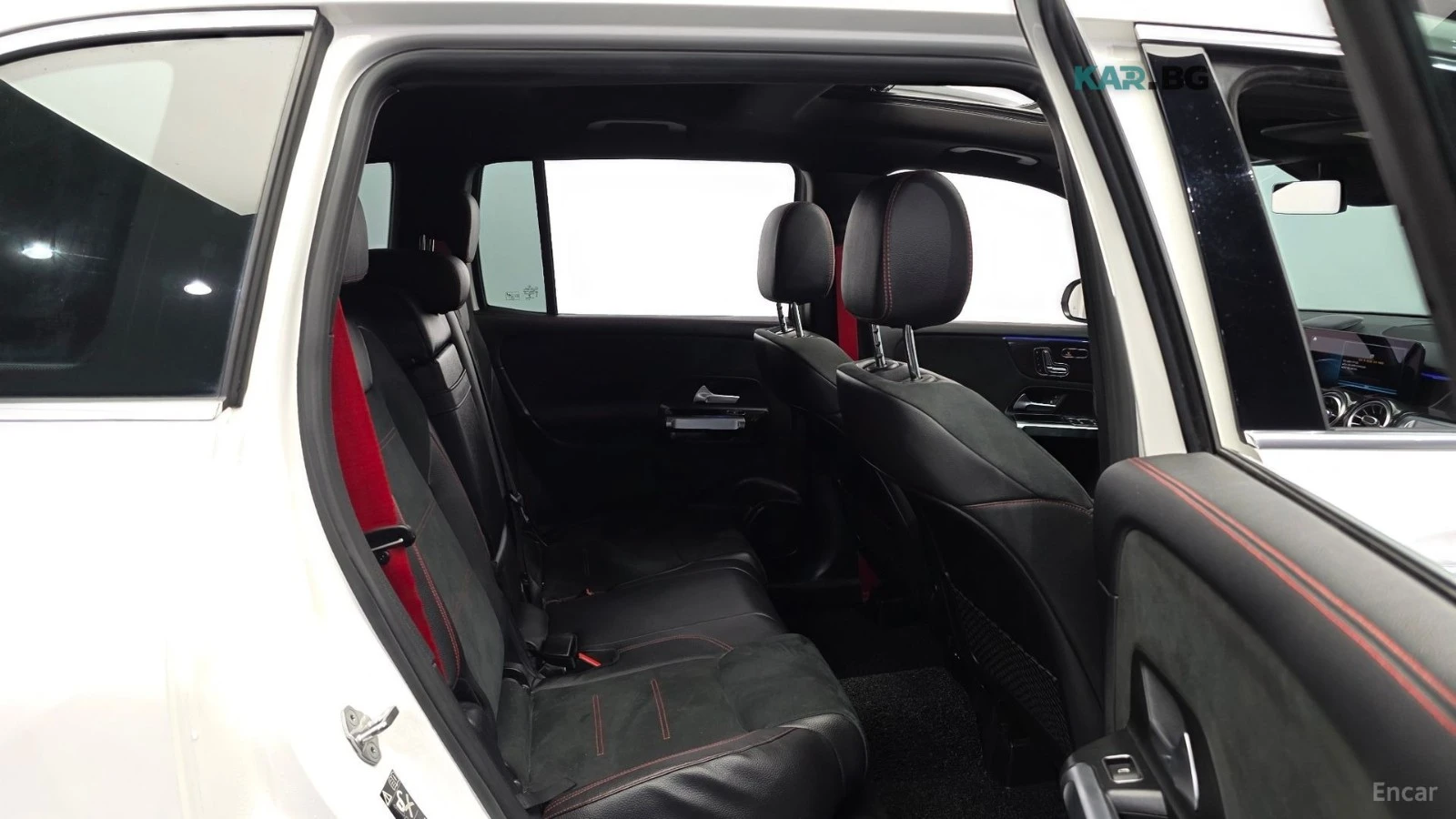 Mercedes-Benz GLB35AMG 4MATIC / DISTRONIC / �������� | Mobile.bg � ����������� 11