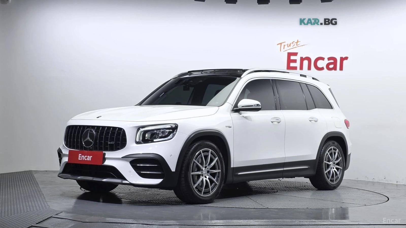 Mercedes-Benz GLB35AMG 4MATIC / DISTRONIC / ПАНОРАМА