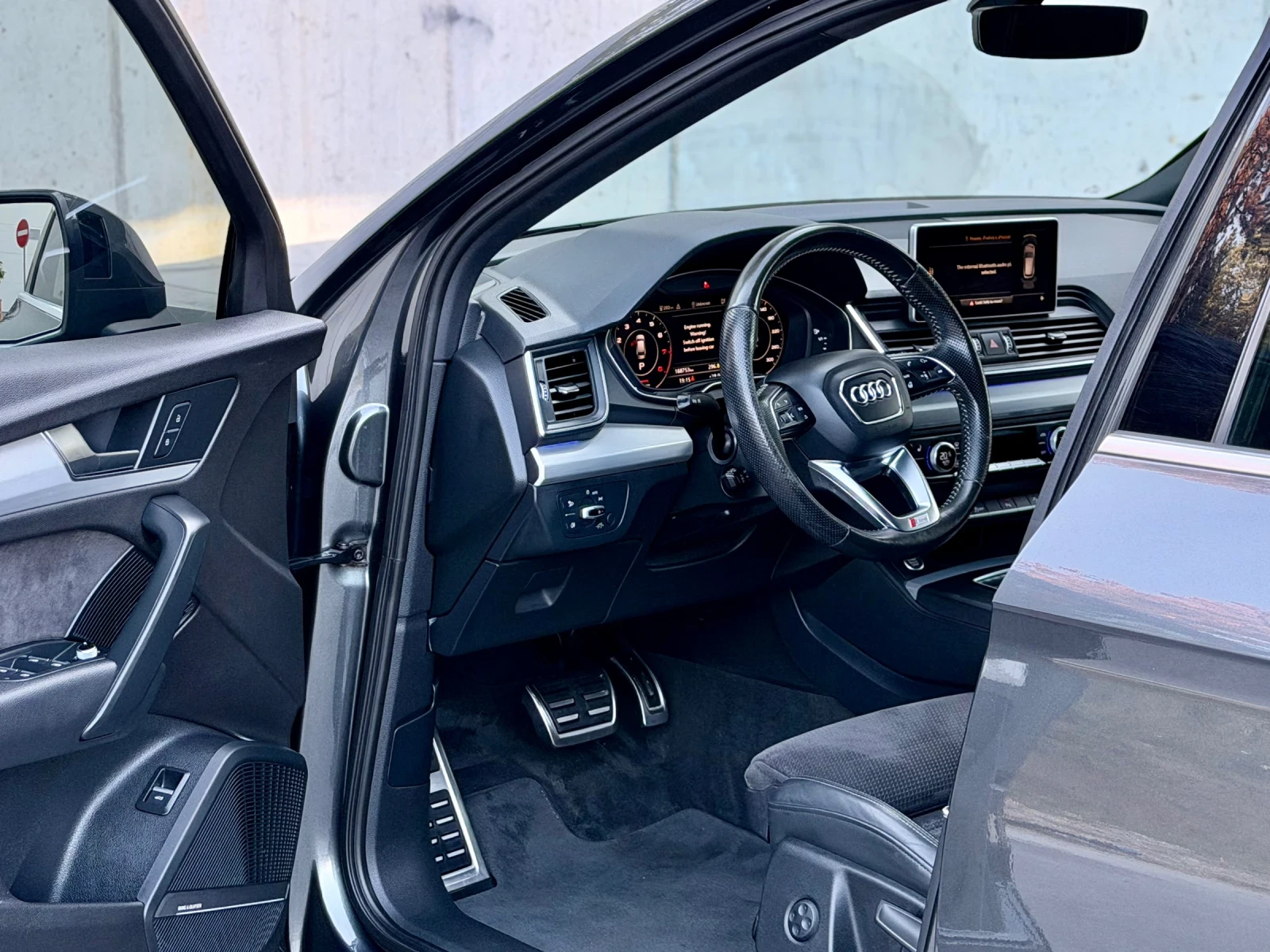 Audi Q5 2.0TFSI 3x S line* Matrix* * B&O* * Въздух* , снимка 9 - Автомобили и джипове - 55494851