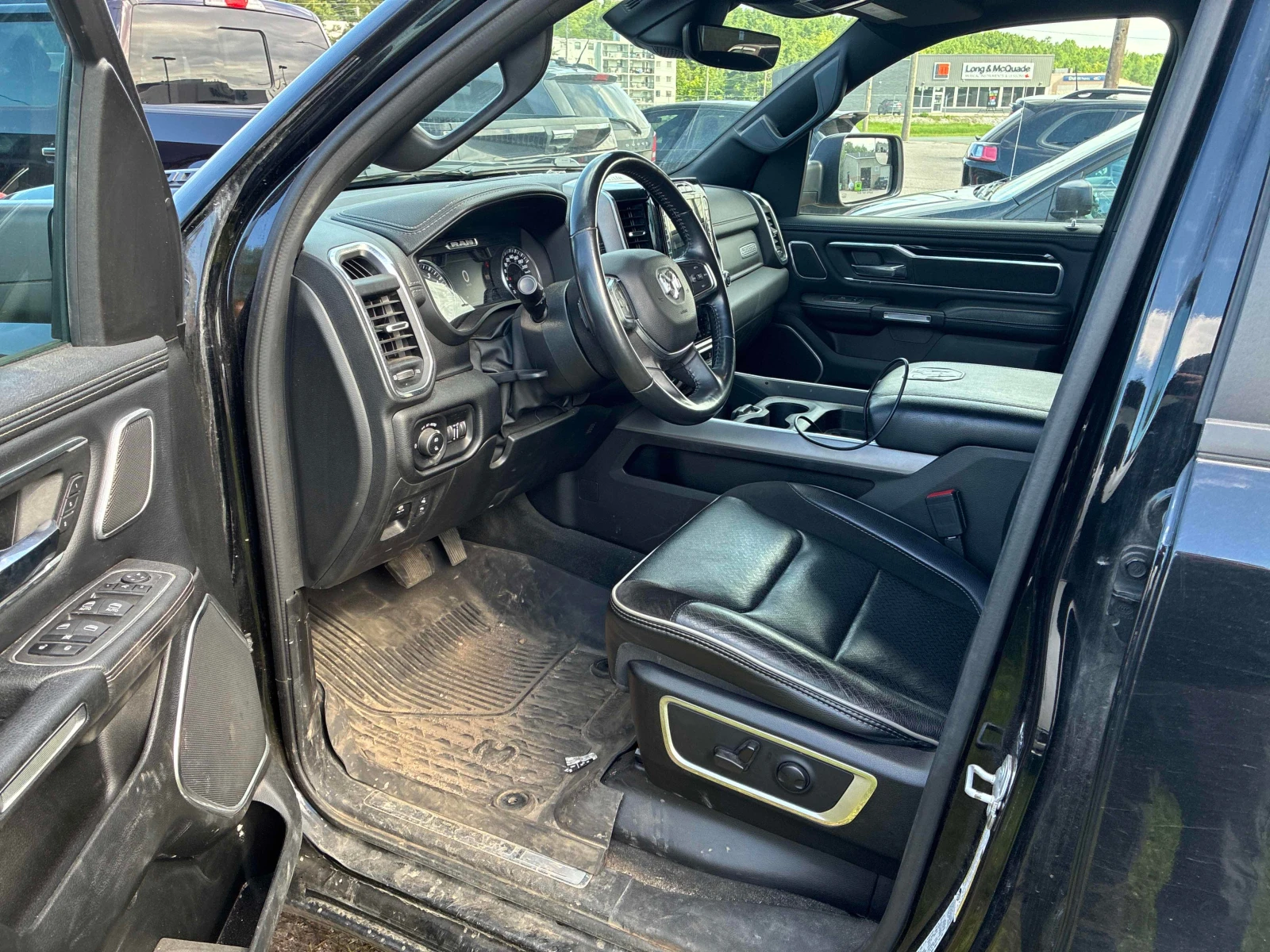 Dodge RAM 1500 LARAMIE| ЗАДНА КАМЕРА| ПОДГРЕВИ| ПАНО| ПАМЕТ, снимка 5 - Автомобили и джипове - 55846338