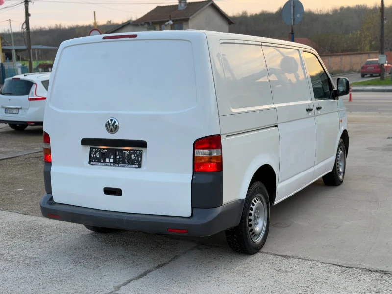 VW T5 1.9TDI* Климатик* , снимка 5 - Бусове и автобуси - 52544624