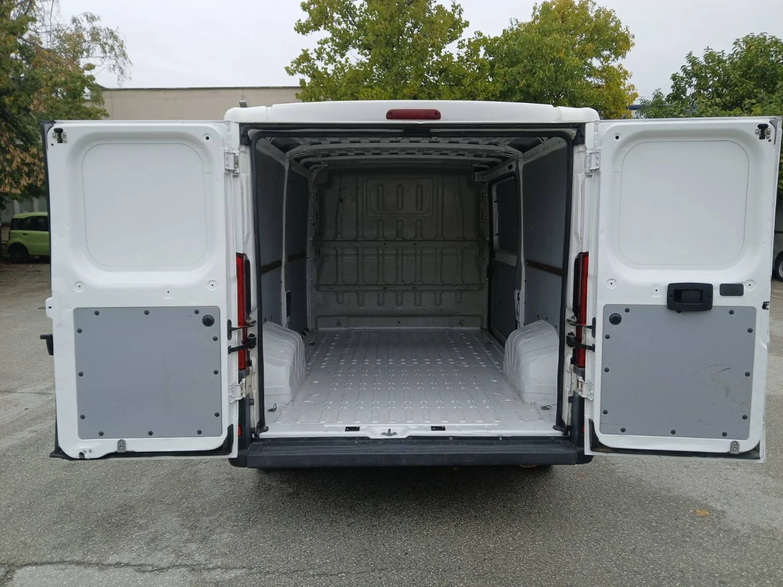 Peugeot Boxer 2.2 - изображение 6