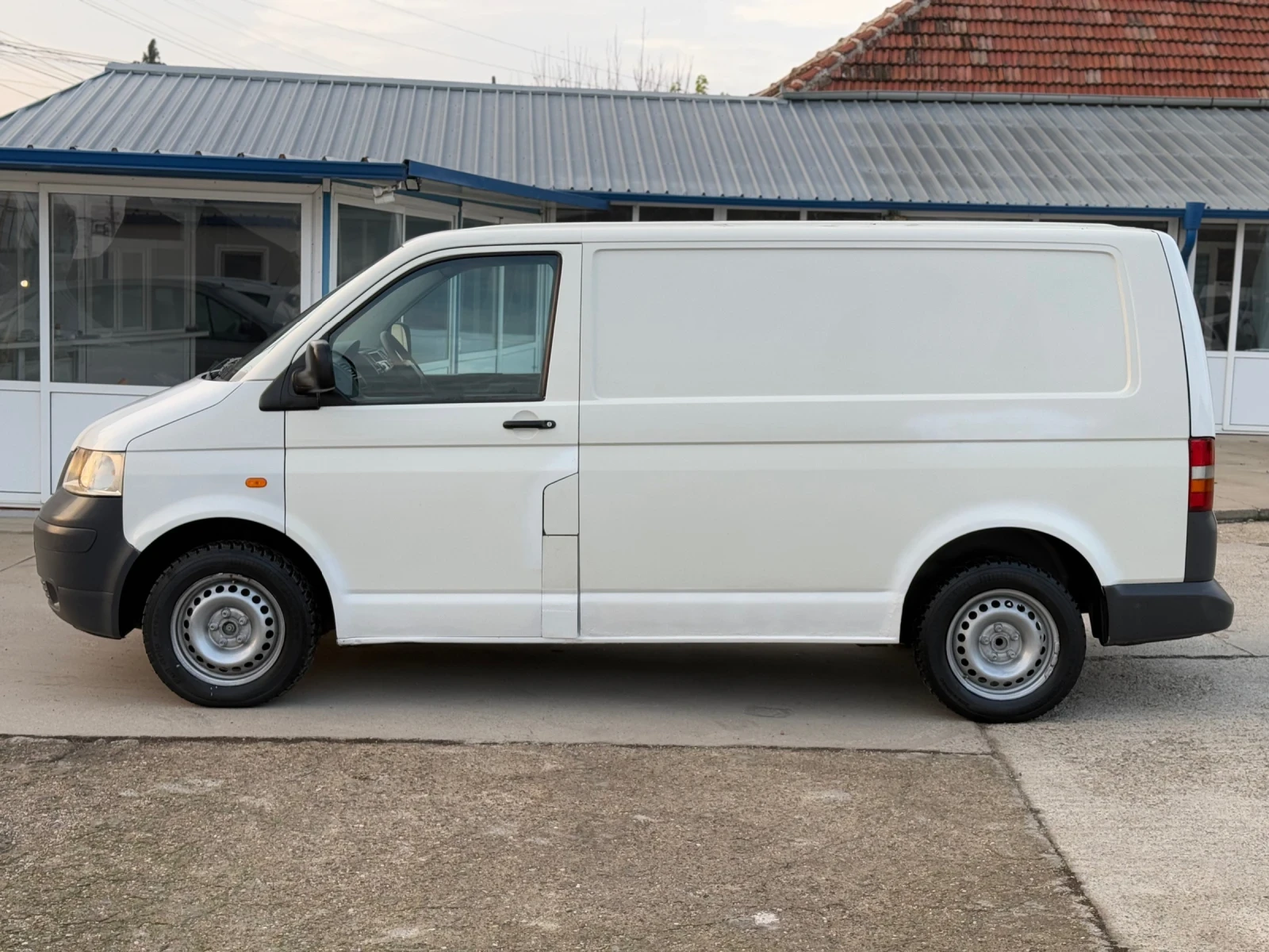 VW T5 1.9TDI* Климатик*  - изображение 2
