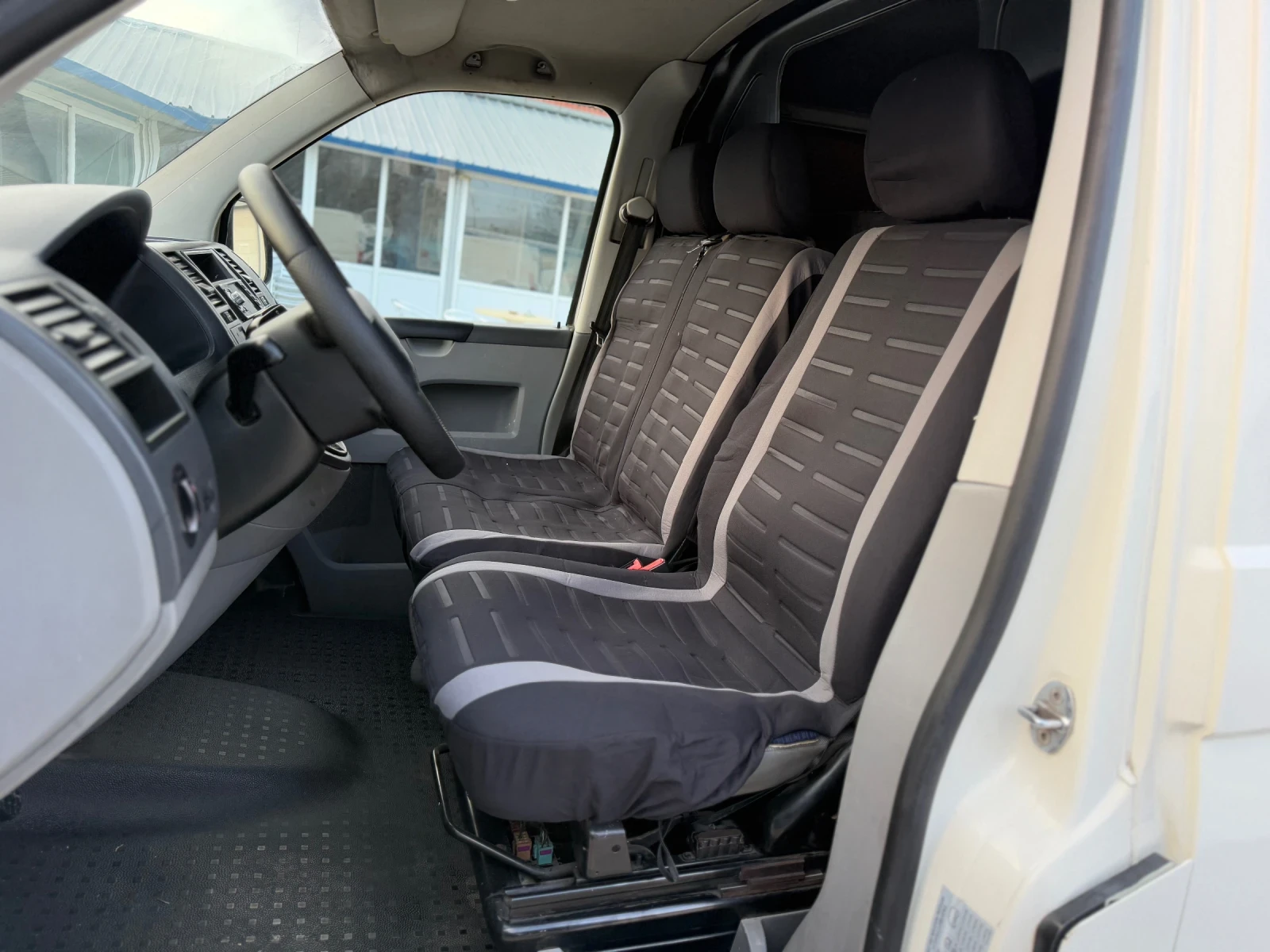 VW T5 1.9TDI* Климатик*  - изображение 9