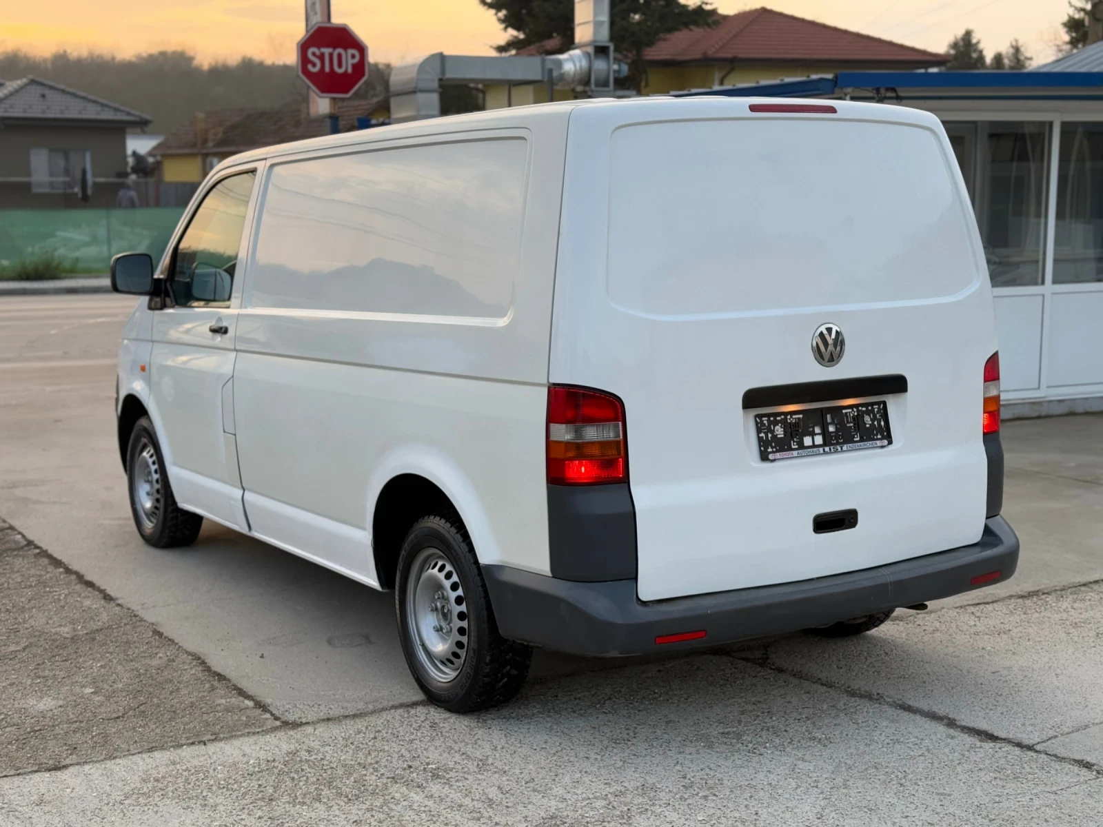 VW T5 1.9TDI* Климатик*  - изображение 3