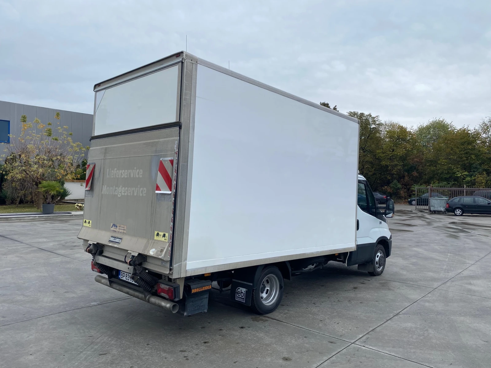 Iveco 35c17 Фургон с падащ борд, снимка 6 - Бусове и автобуси - 56724780