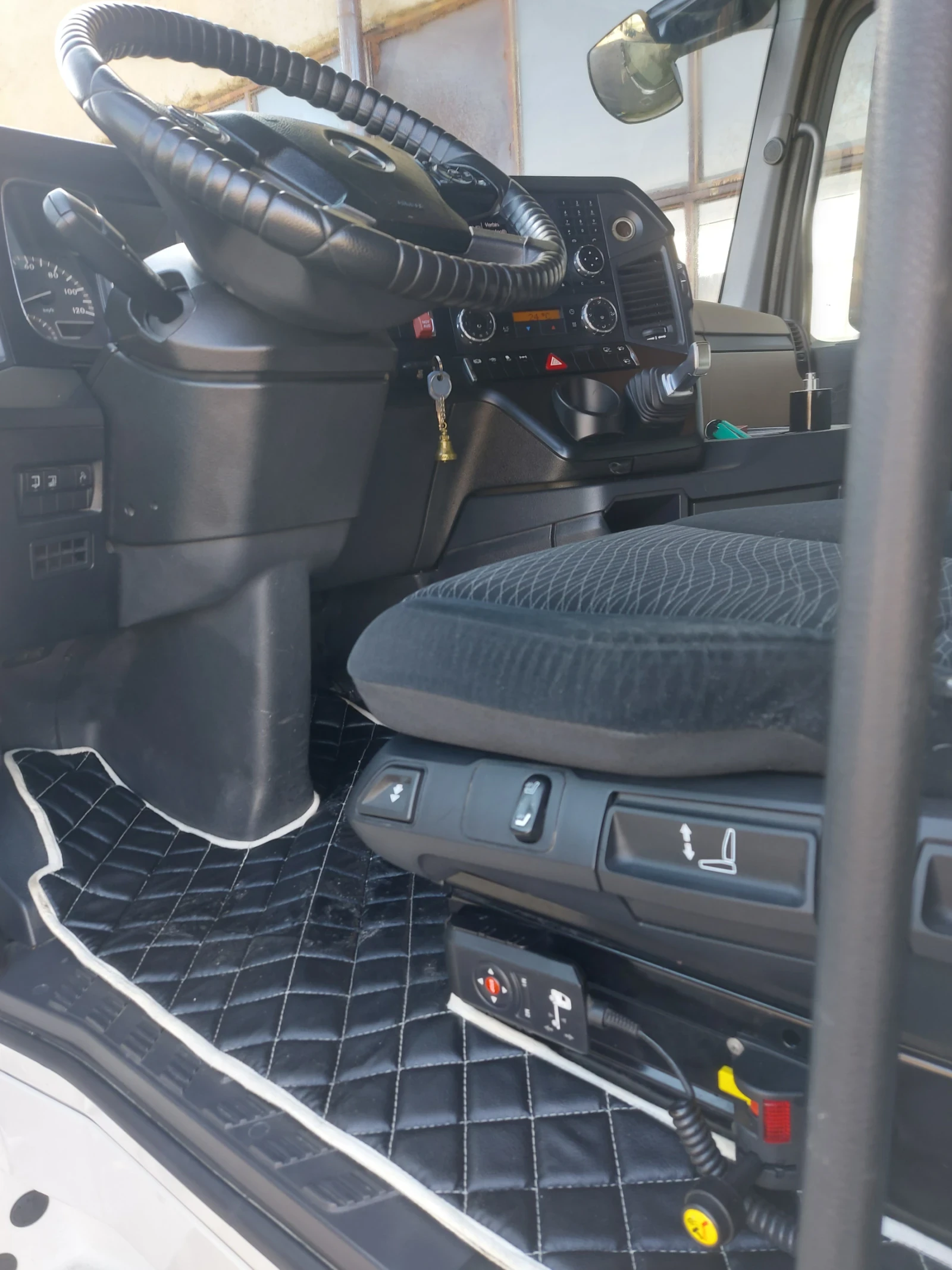 Mercedes-Benz 1843 ��� | Mobile.bg � ����������� 10