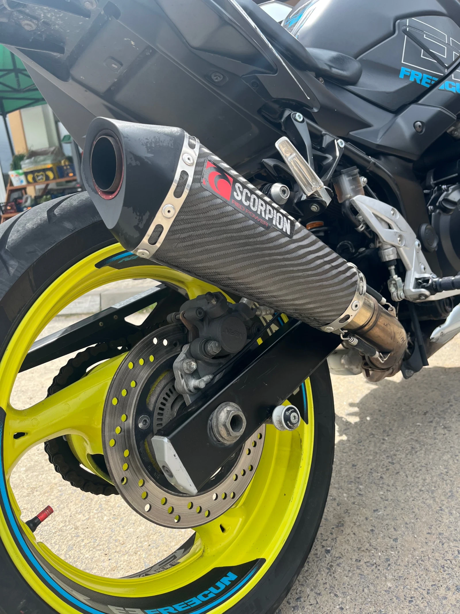 Suzuki Gsr 750 Фрийгъм - изображение 6