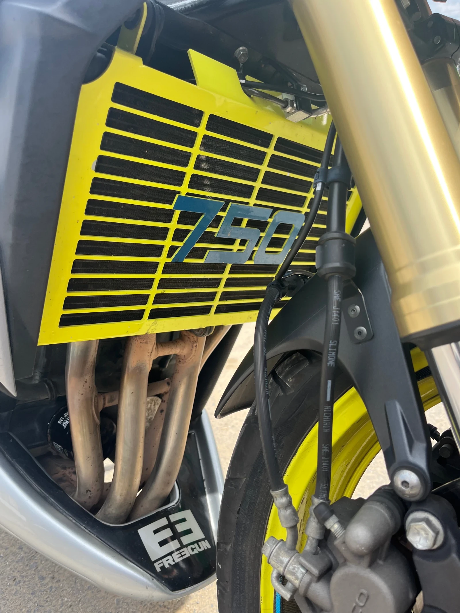 Suzuki Gsr 750 Фрийгъм - изображение 7