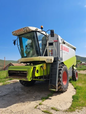      Claas LEXION 