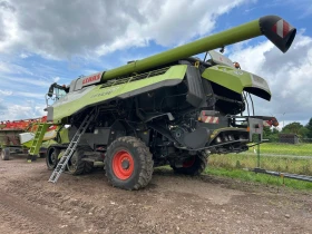      Claas LEXION 770 TT + CLAAS VARIO 1230 