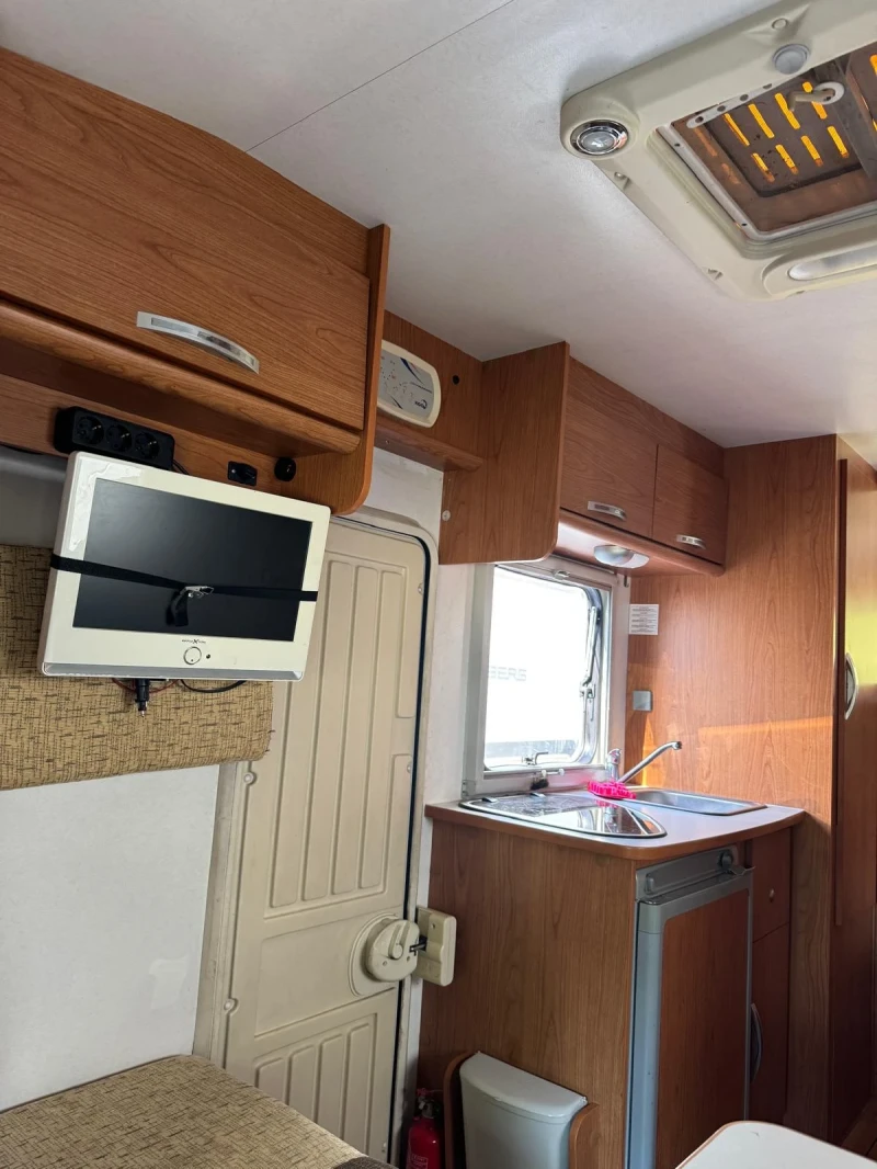 Кемпер Rimor CGO , снимка 11 - Каравани и кемпери - 52057525