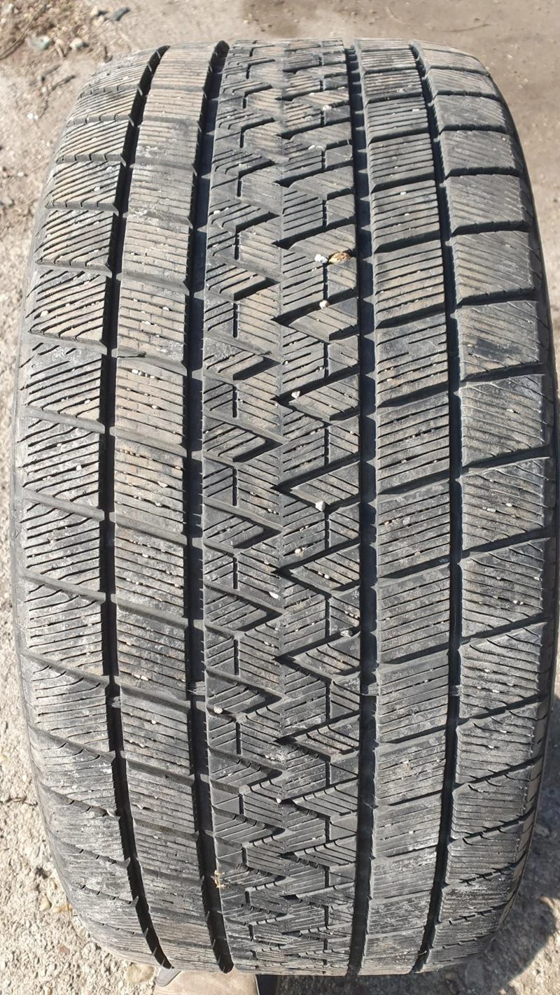 Гуми Всесезонни 275/40R20, снимка 6 - Гуми и джанти - 43062338